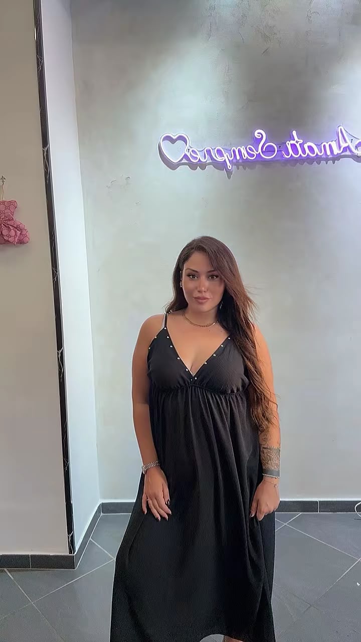Abito Borchie Curvy